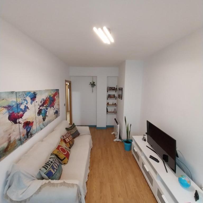 Actualizado 2024, Casco Vello 7 minutos, Wifi - Apartamento de 2 dormitorios - 37
