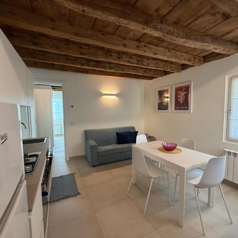Iris House - Appartamento con 2 Camere da Letto - 3
