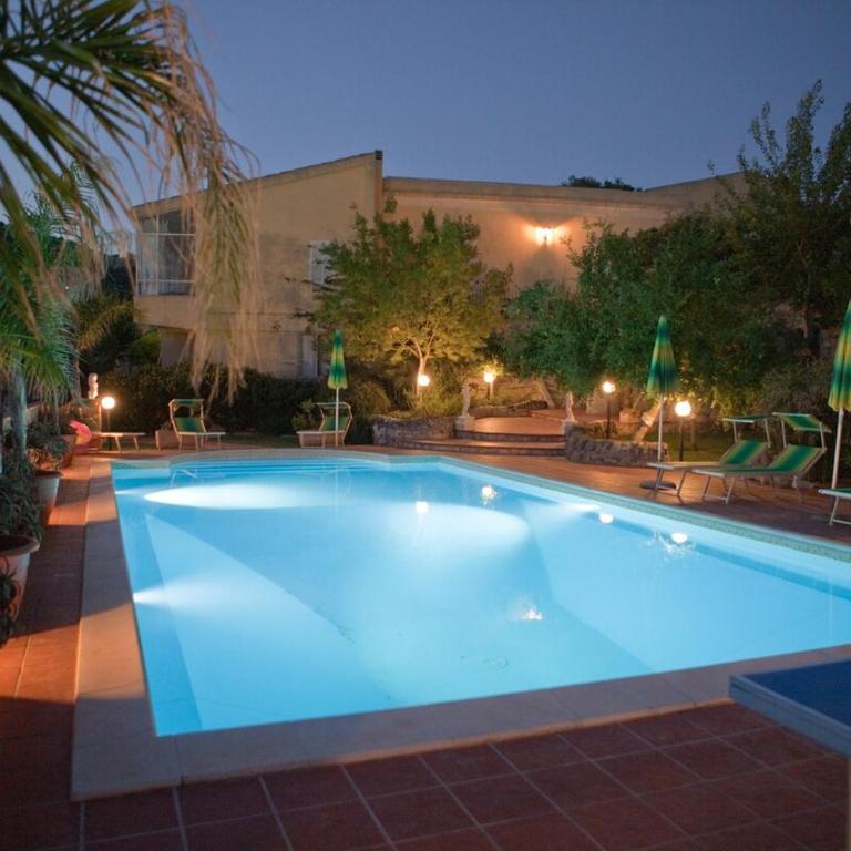 Villamodica a family villa 20 min from the beach - Villa con Piscina Privata - 8