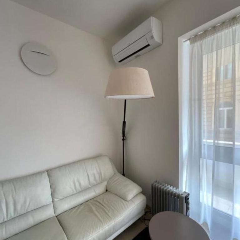 Monolocale San Giovanni con Balcone a 50 m dalla metro - Appartamento con 1 Camera da Letto - 19