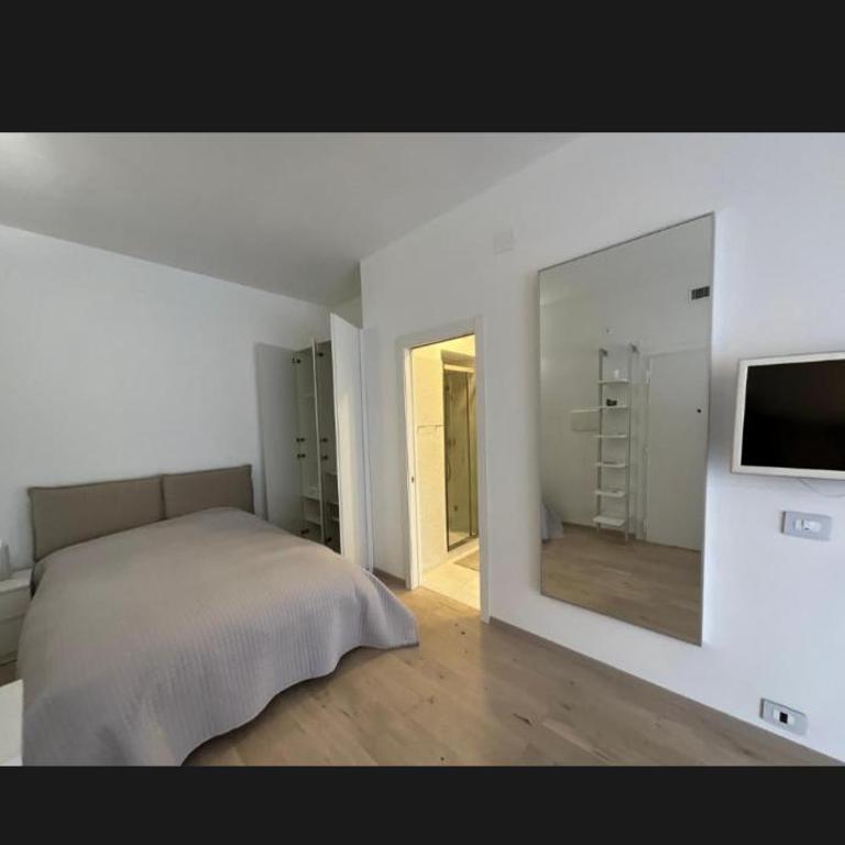 Monolocale San Giovanni con Balcone a 50 m dalla metro - Appartamento con 1 Camera da Letto - 21