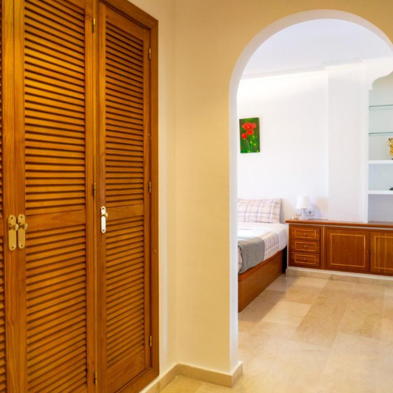 BlueWave Beach Retreat - Apartamento Estándar de 3 dormitorios - 29