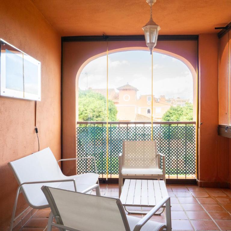 BlueWave Beach Retreat - Apartamento Estándar de 3 dormitorios - 2