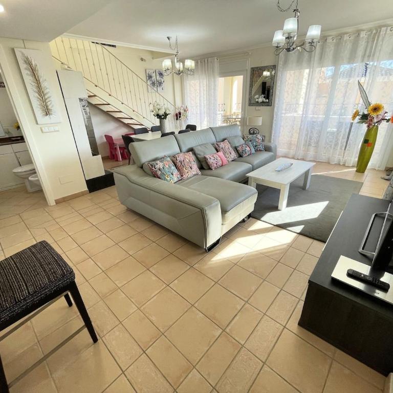 Mirador Azul - Ático dúplex con piscinas - Apartamento de 3 dormitorios - Planta Alta - 53
