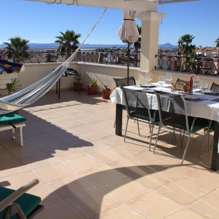 Mirador Azul - Ático dúplex con piscinas - Apartamento de 3 dormitorios - Planta Alta - 80