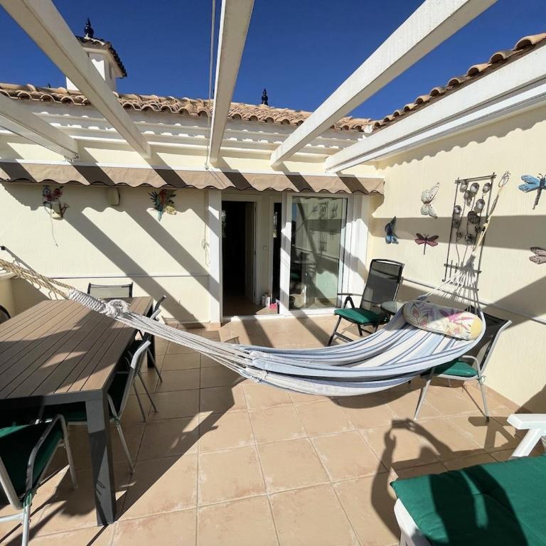 Mirador Azul - Ático dúplex con piscinas - Apartamento de 3 dormitorios - Planta Alta - 82