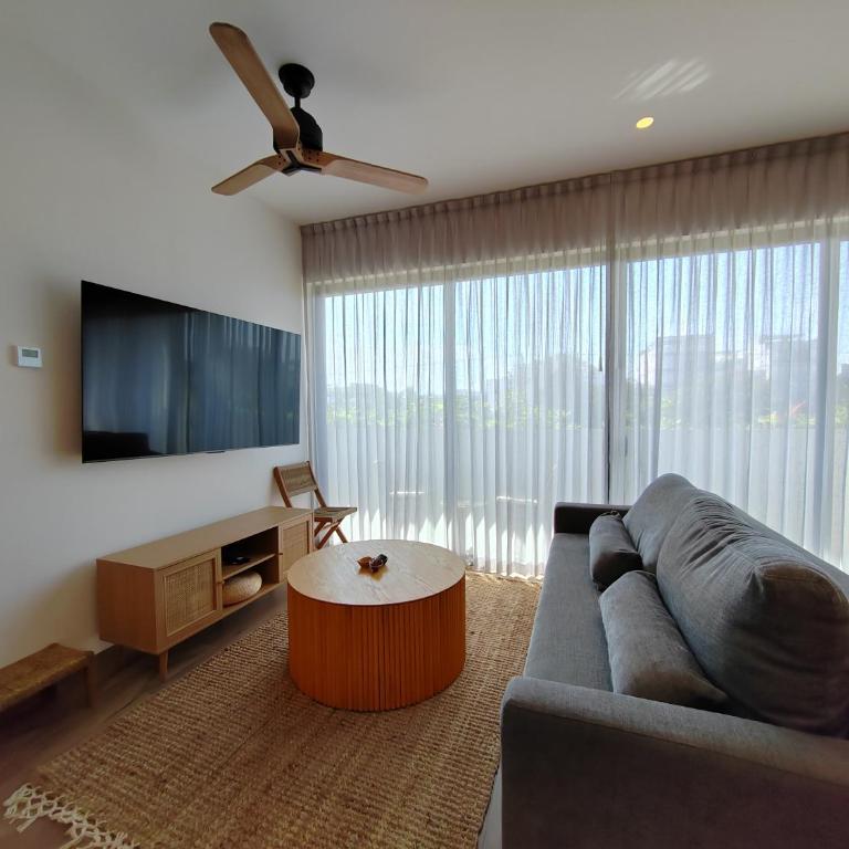Espectacular Apartamento 1Bdr en maravillosa zona By Yeah - Apartamento de 1 Dormitorio con balcón y vistas a la ciudad - 6