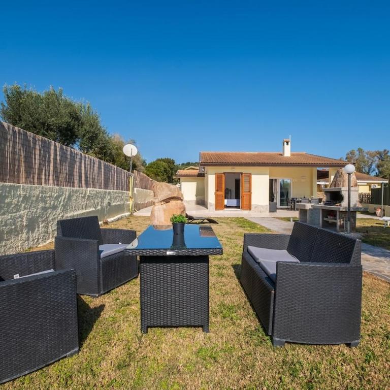 Villa Daniela- Costa Rei a 5 minuti a piedi dalla spiaggia con AC, WiFi e Parcheggi Privati - Villa - 8