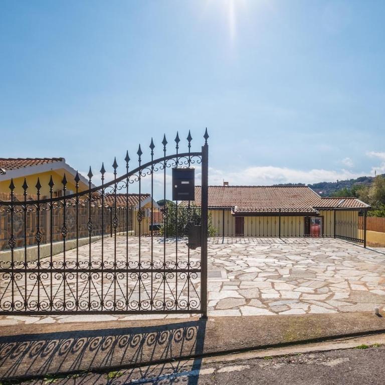 Villa Daniela- Costa Rei a 5 minuti a piedi dalla spiaggia con AC, WiFi e Parcheggi Privati - Villa - 10