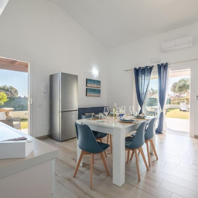 Villa Daniela- Costa Rei a 5 minuti a piedi dalla spiaggia con AC, WiFi e Parcheggi Privati - Villa - 21