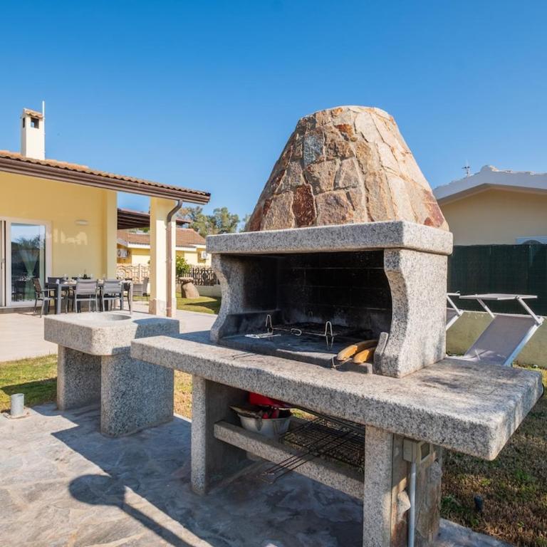Villa Daniela- Costa Rei a 5 minuti a piedi dalla spiaggia con AC, WiFi e Parcheggi Privati - Villa - 23