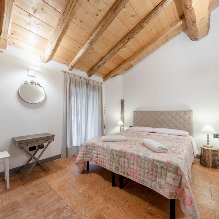 Agriturismo Cascina Mirandola - Camera Superior Matrimoniale/Doppia con Letti Singoli con Vista Giardino - 7