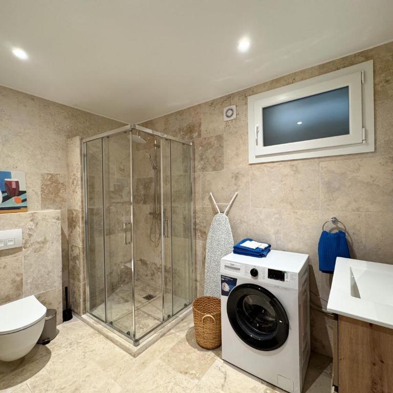 Grand appartement rénové - Jardin et Parking - CZ - Apartamento de 3 dormitorios - 25