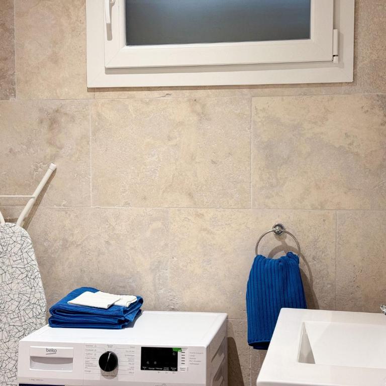 Grand appartement rénové - Jardin et Parking - CZ - Apartamento de 3 dormitorios - 26