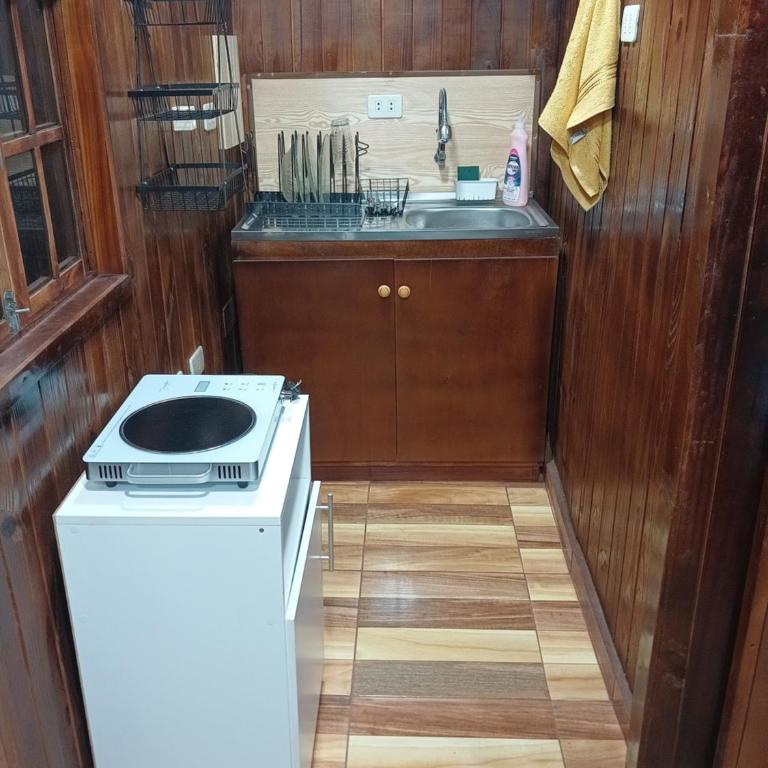 2 Cabañas Para Parejas Con Baño Privado y 3 Cabañas en Bungalow Para 4 Personas Cada Una Con Baño Compartido - Double Room - 6
