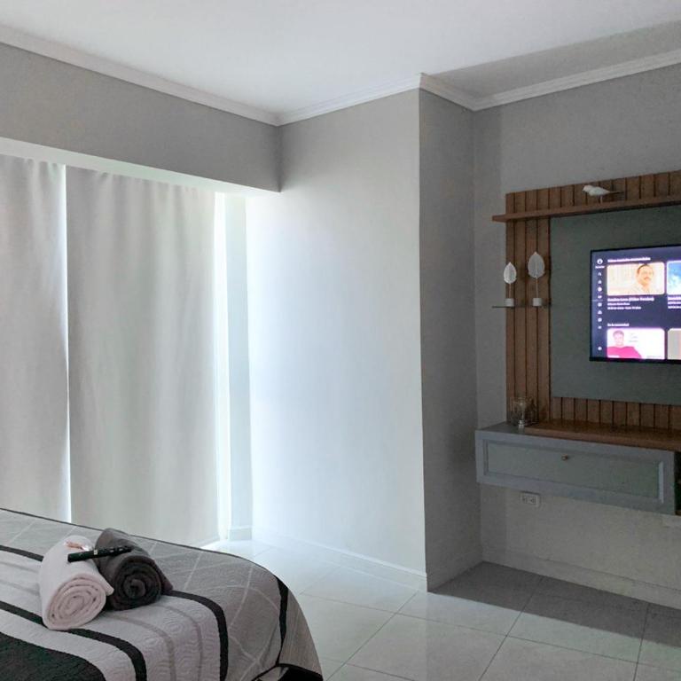 Suite con Jacuzzi y GYM en Puerto Santa Ana - One-Bedroom Apartment with River View - 9