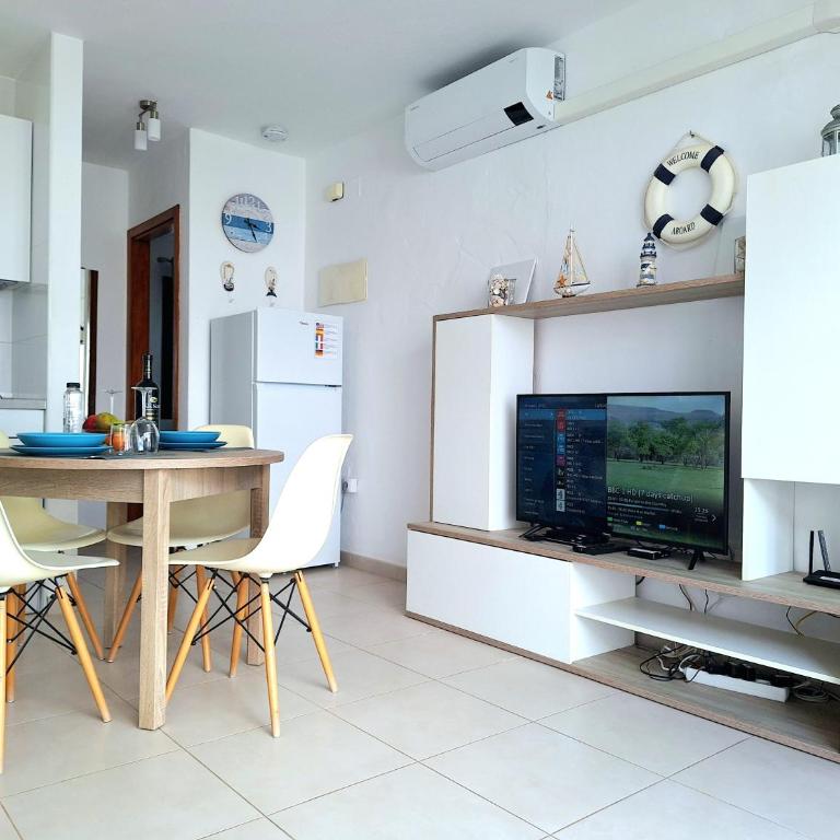 Sunshine Bungalow Sun Beach - One-Bedroom Apartment - 18