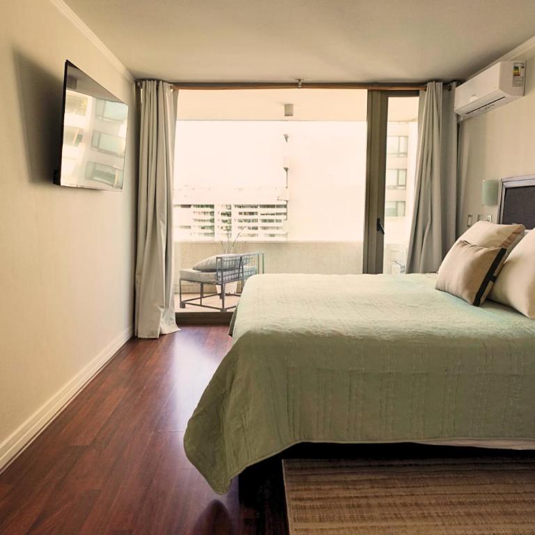 Depto a pasos del Parque Arauco con Aire Acondicionado - Apartamento de 2 dormitorios - 14
