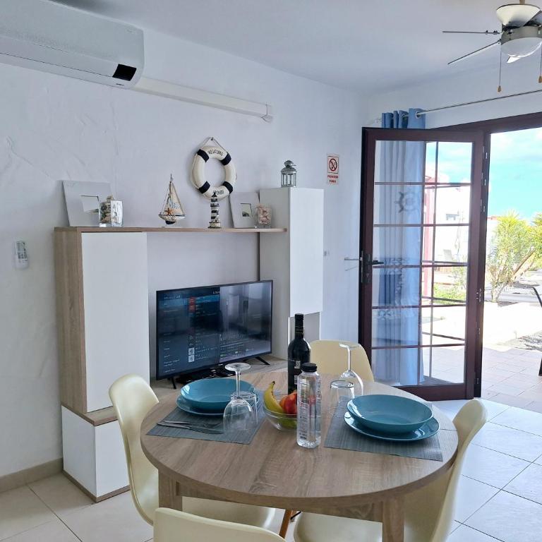 Sunshine Bungalow Sun Beach - One-Bedroom Apartment - 19