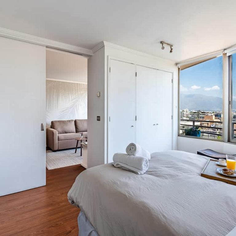 Comodo departamento a pasos del metro y Costanera Center - Apartamento - 5