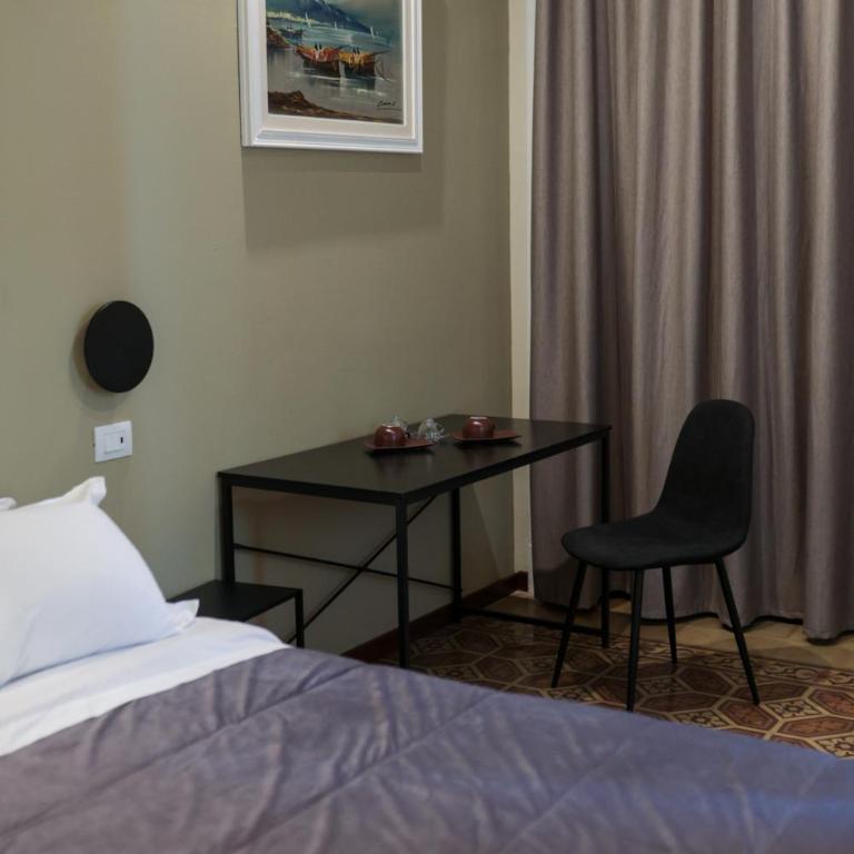 Palazzo Giudecca - Camera Matrimoniale con Bagno Privato - 4