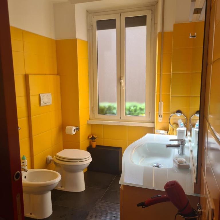 Red Moon House - tra Policlinico e Piazza Bologna - Appartamento con 2 Camere da Letto e Balcone - 14