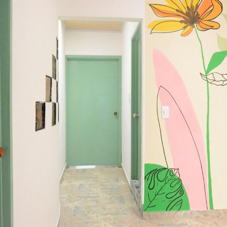 Apto 301 - Remodelado, iluminado y buena vista - Casa Orquídeas - Apartamento de 2 dormitorios - 10