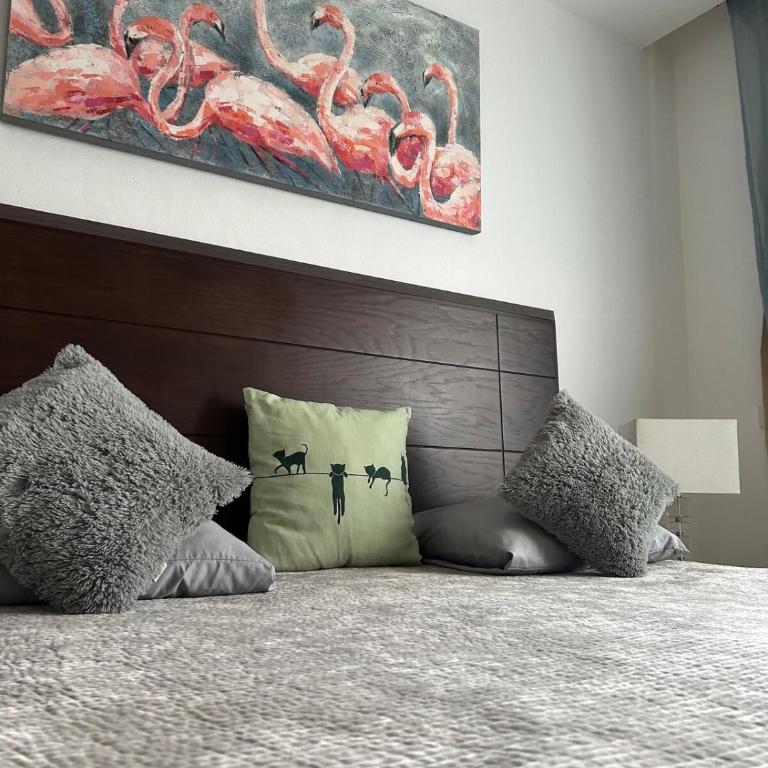 Quiet 3 bedrooms, 2 swimming pools, 5th Avenue, the sea is nearby! - Three-Bedroom Apartment - 28