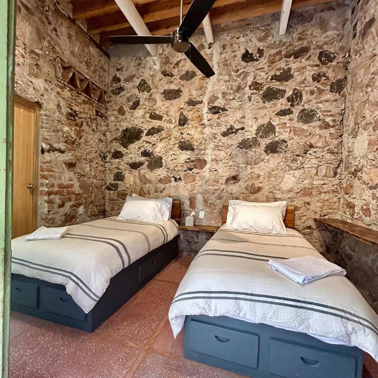 Casa Bugambilia - Three-Bedroom House - 3