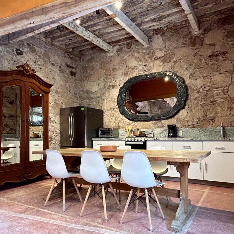Casa Bugambilia - Three-Bedroom House - 15