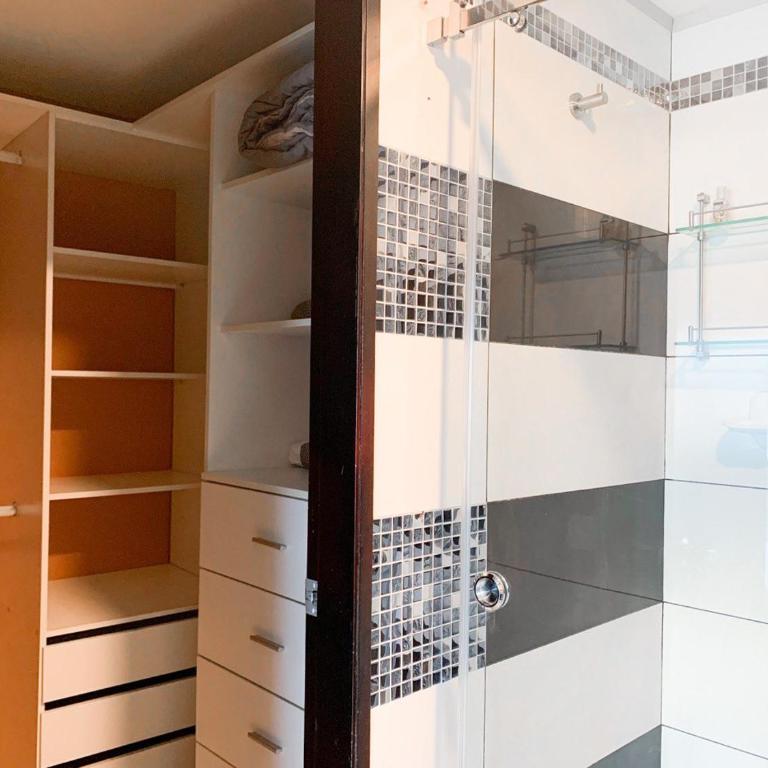 Lujoso Depa con piscina - jacuzzi y vista al rio desde la habitación - Apartamento de 2 dormitorios con vistas al río - 17