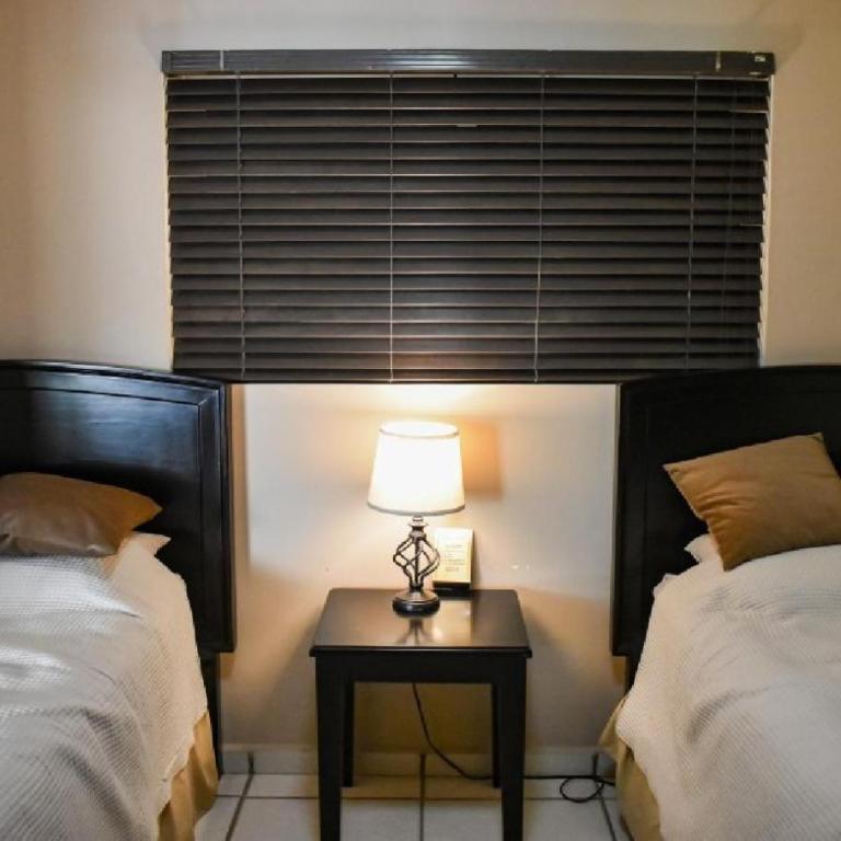 Tiara Sands 302 - Apartment with Sea View - 19
