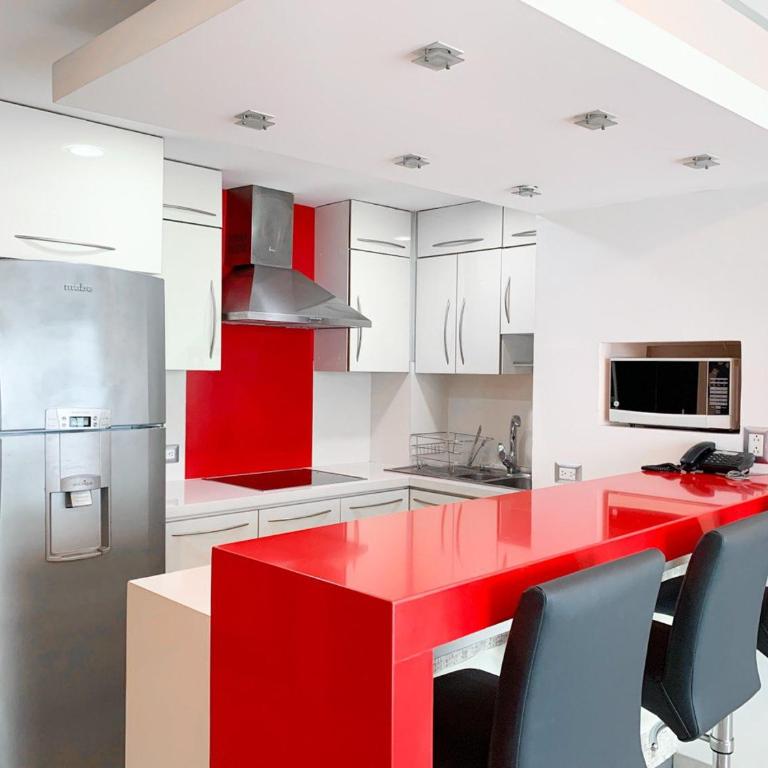 Departamento con Piscina, Jacuzzi y GYM - Two-Bedroom Apartment with River View - 26