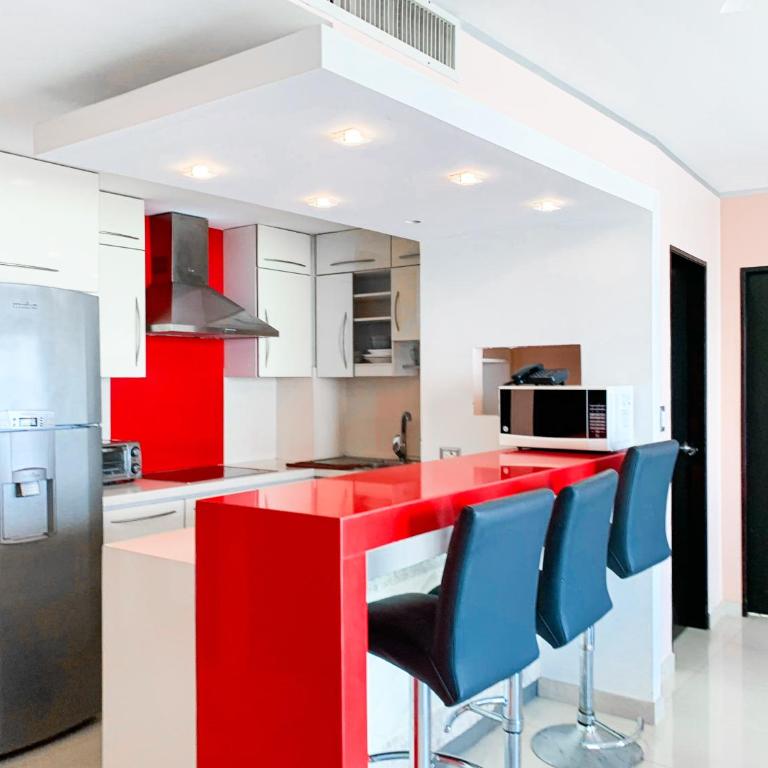 Departamento con Piscina, Jacuzzi y GYM - Two-Bedroom Apartment with River View - 27