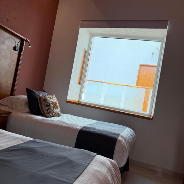 ANUIES Valle de Bravo HOTEL y CONVENCIONES - Habitación Doble - 2 camas - 12