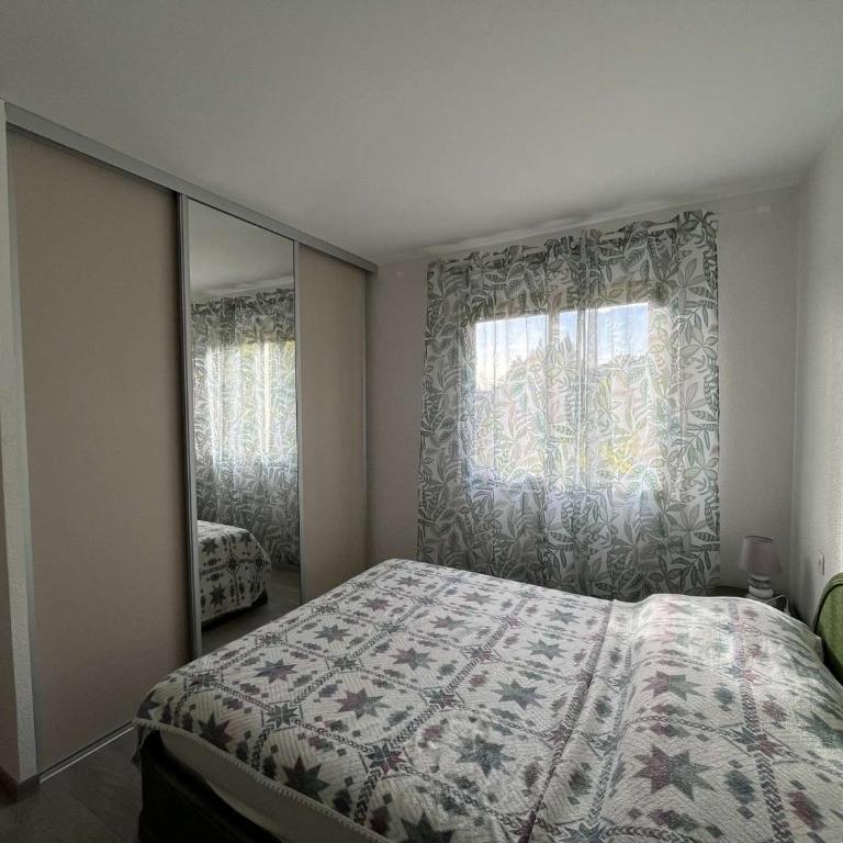 T3 climatisé avec vue sur mer et accès piscine - FR-1-308-205 - Apartment - 3