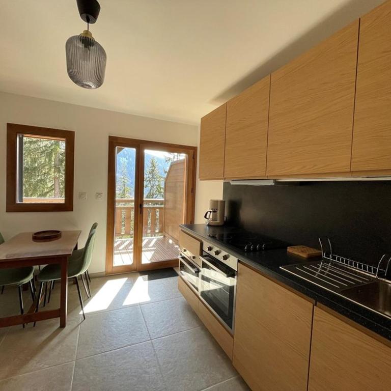 Appartement moderne 4 pers. avec terrasse sud - FR-1-733-165 - Appartement - 7
