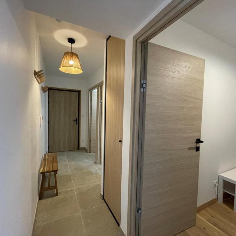 Appartement moderne 4 pers. avec terrasse sud - FR-1-733-165 - Appartement - 12