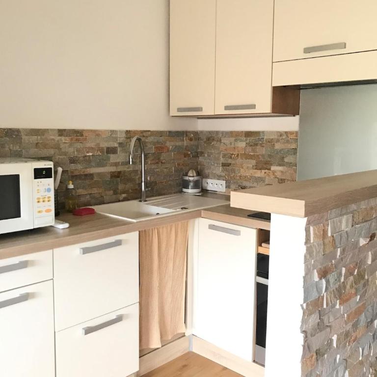 Antibes apartment, 700m beach and parking - Appartement 1 Chambre - 2