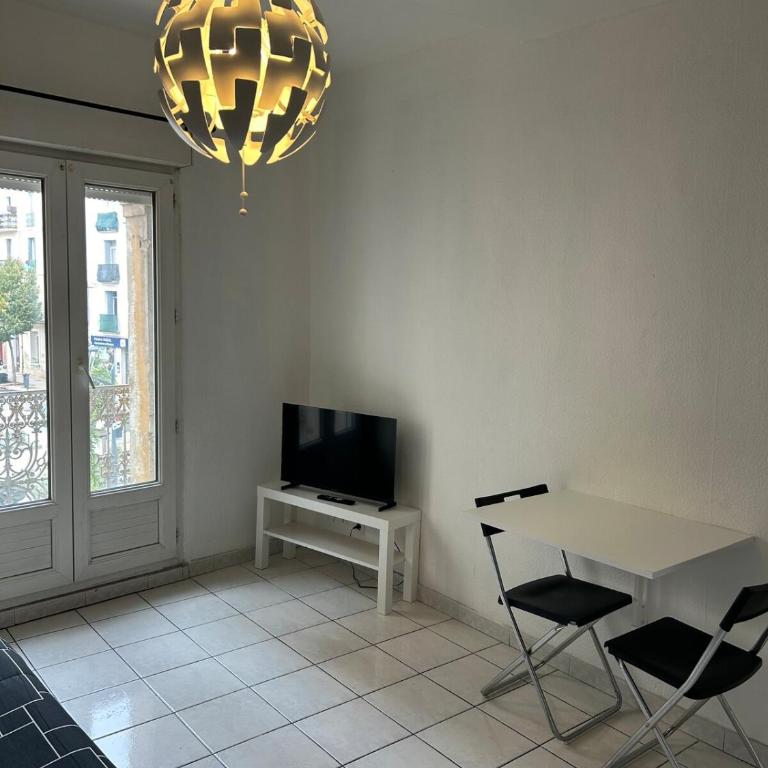 Foch 3-Studio-Beziers center -wifi -tv connected - Appartement 1 Chambre - 2