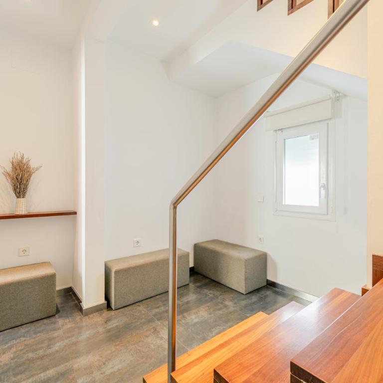 Stay Unique Apartments Eslava Pet Friendly - Two-Bedroom Apartment with Sofa Bed - 16