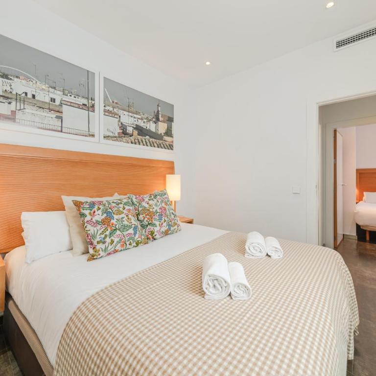 Stay Unique Apartments Eslava Pet Friendly - Two-Bedroom Apartment with Sofa Bed - 6