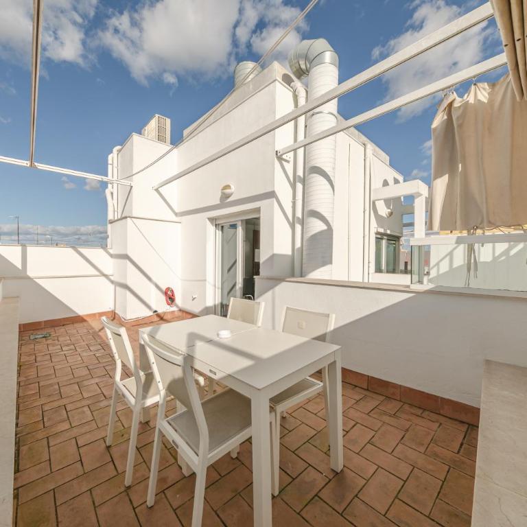 Stay Unique Apartments Eslava Pet Friendly - Two-Bedroom Apartment with Sofa Bed - 19