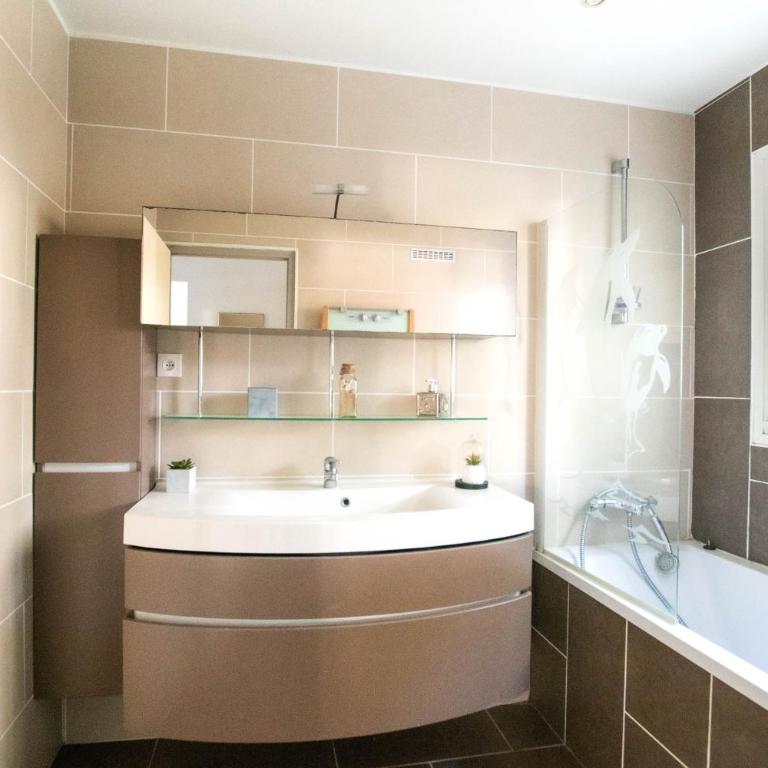 Villa Namibia - Jacuzzie - 500m Plage et Lac - Four-Bedroom House - 26