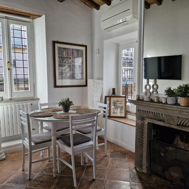 Boutique Domus Spagna Ripetta - Appartamento con 2 Camere da Letto - 11