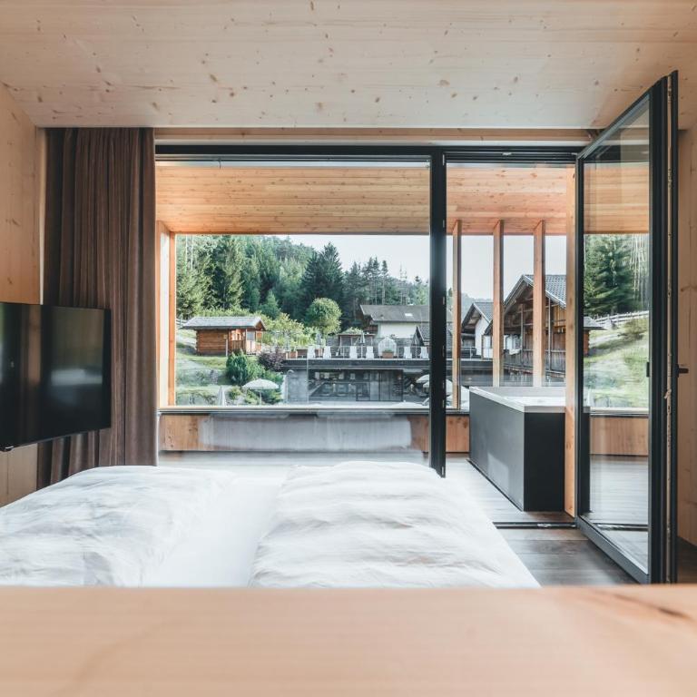 Luxury Spa Suite - Suite - 4