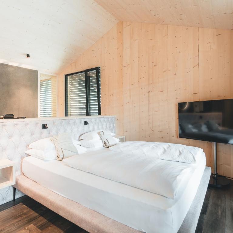 Luxury Spa Suite - Suite - 10