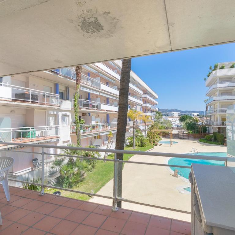 Bonito aparatamento con vistas a la piscina AV-70 - Apartamento con vistas a la piscina - 9