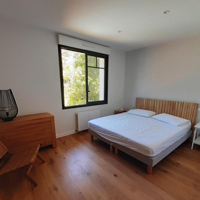 Belle Villa moderne 6 chambres et piscine chauffée- au Moulleau - Villa avec Piscine Privée - 4