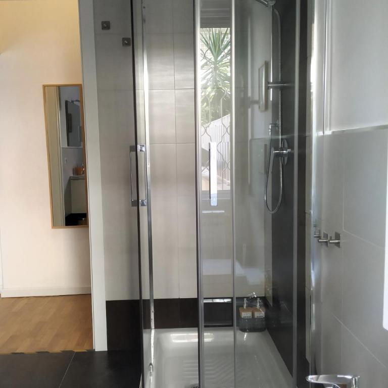 Casa con Giardino - Metro A Cornelia Vaticano a sole 4 fermate - Appartamento con 1 Camera da Letto - 18